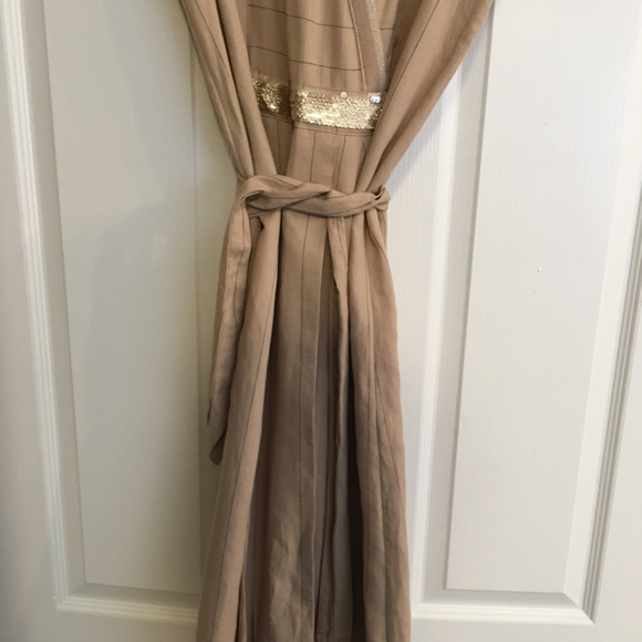 Beige Women’s Medi Dress Pleated Design made in Italy - Picture 2 of 10